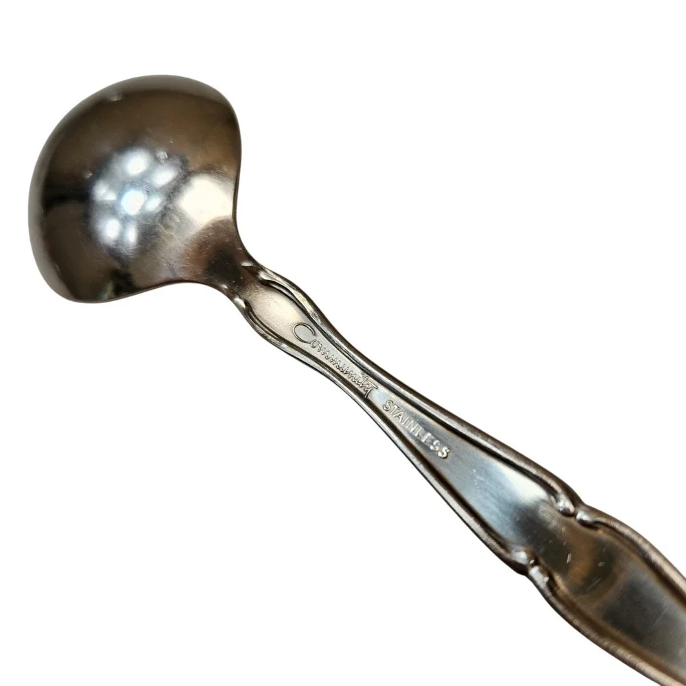 Oneida Community 5 Settings Stainless Chatelaine Flatware Betty Crocker 30 Piece